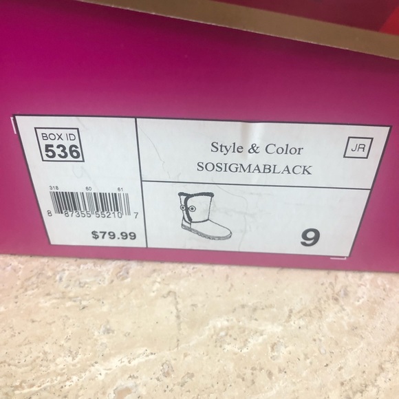 So Sigma Black Boots - Size 9 (GUC) - Picture 10 of 12